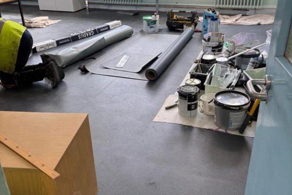 Builders-Clean-at-a-Local-School-01